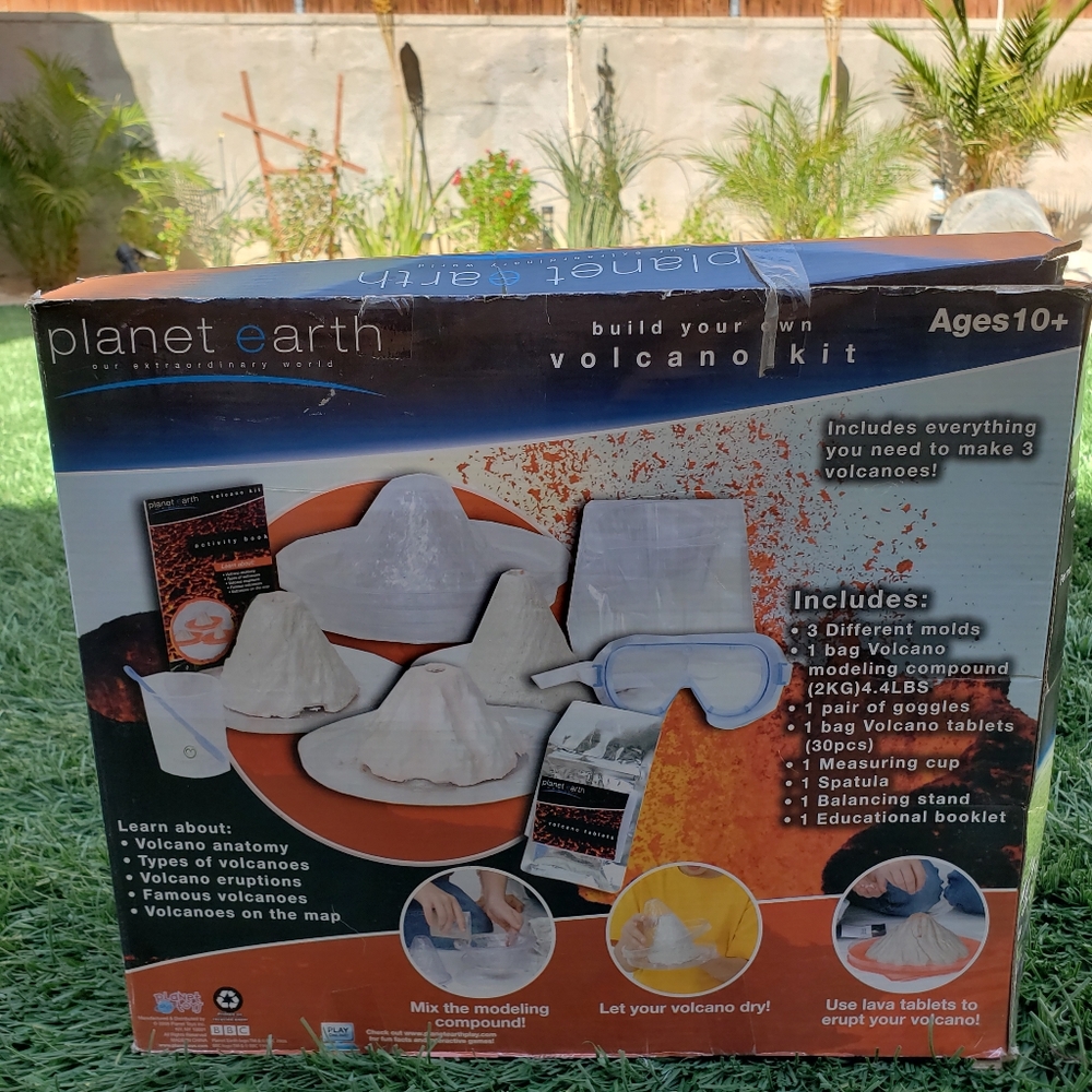 Planet Earth Volcano🌋 Kit - Picture 3 of 4